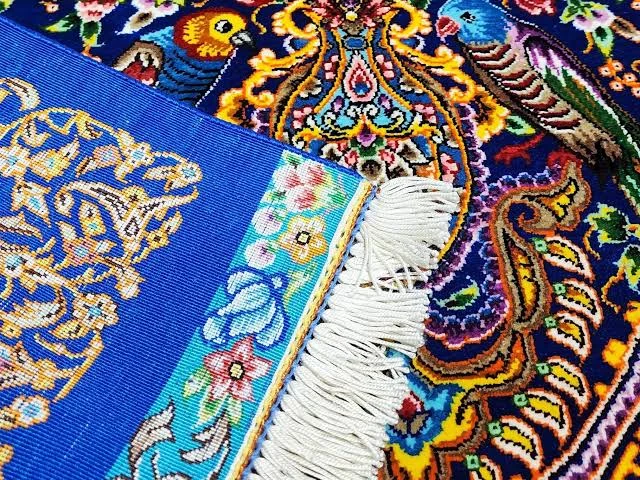 How to Identify an Authentic Persian Rug: Complete Buyer’s Guide