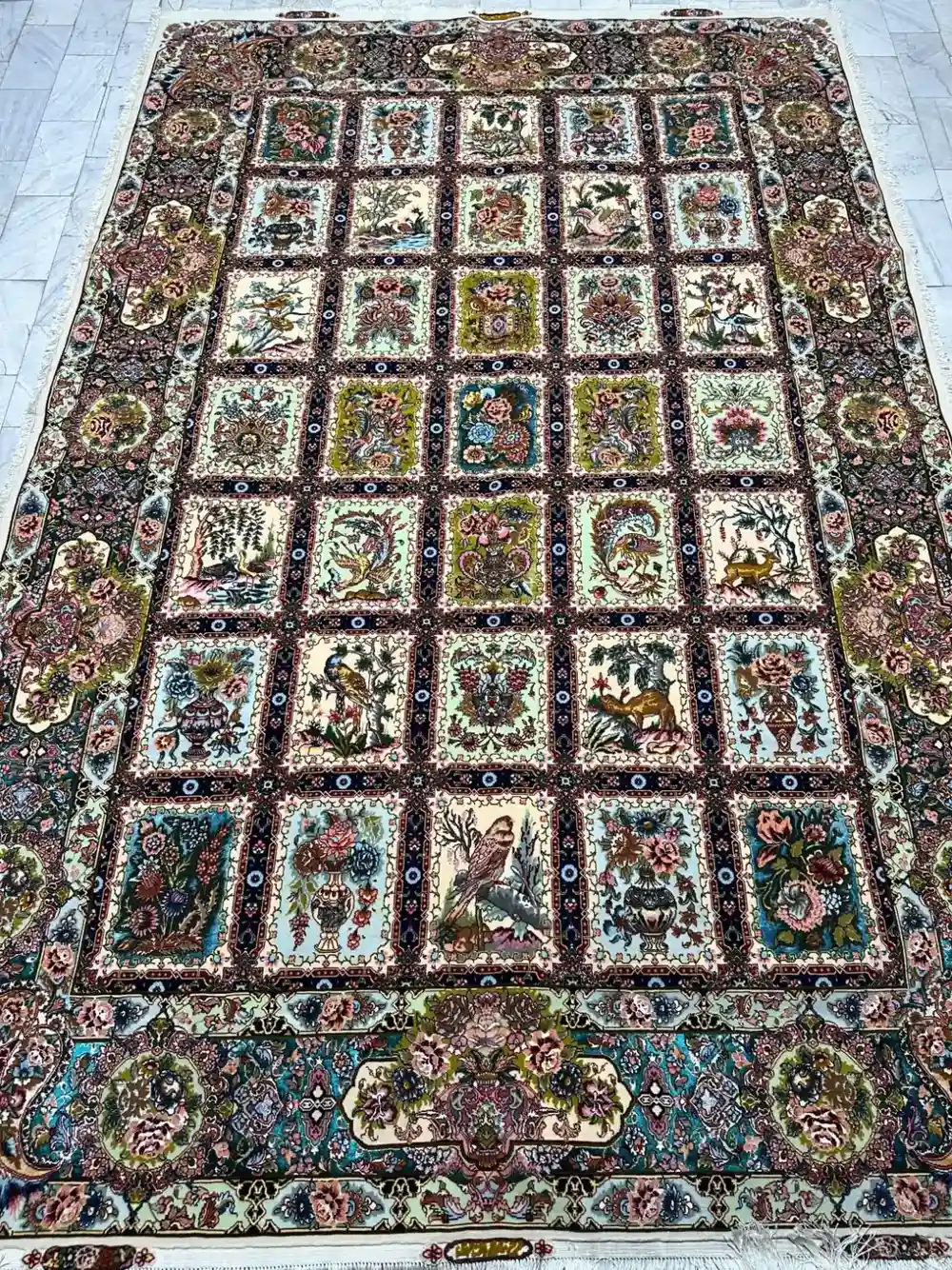 Tabriz Golestan Portrait Luxury Hand-Knotted Rug — PRR-TZ-019